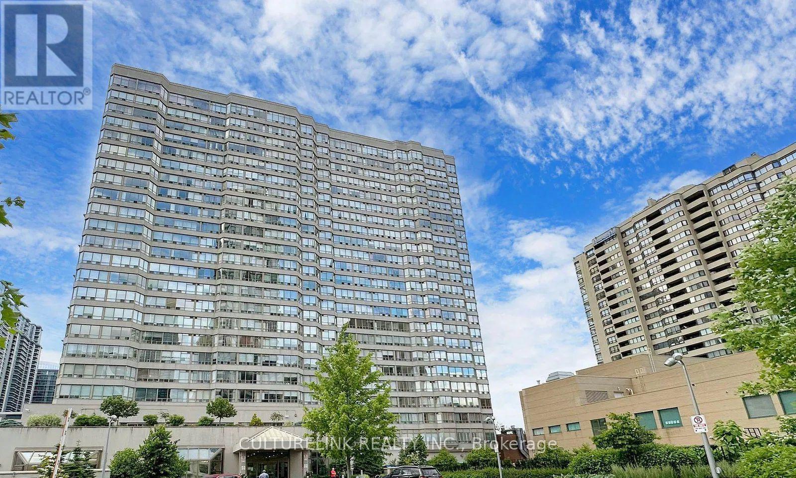 2215 - 30 GREENFIELD AVENUE, Toronto, Ontario