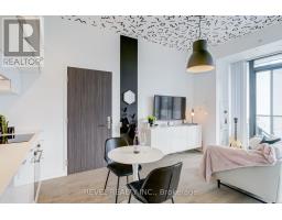 609 - 185 ROEHAMPTON AVENUE, Toronto, Ontario