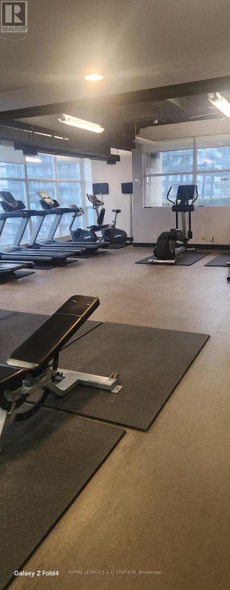 1013 - 11 St Joseph Street, Toronto, Ontario  M4Y 3G4 - Photo 7 - C12904660