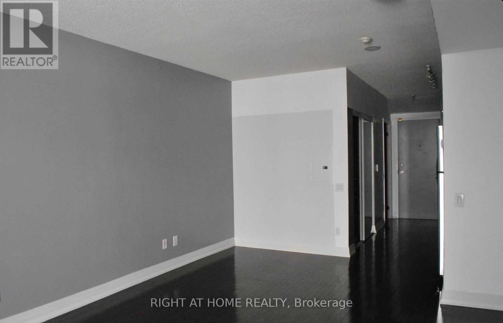 303 - 25 Carlton Street, Toronto, Ontario  M5B 1L4 - Photo 11 - C12904694