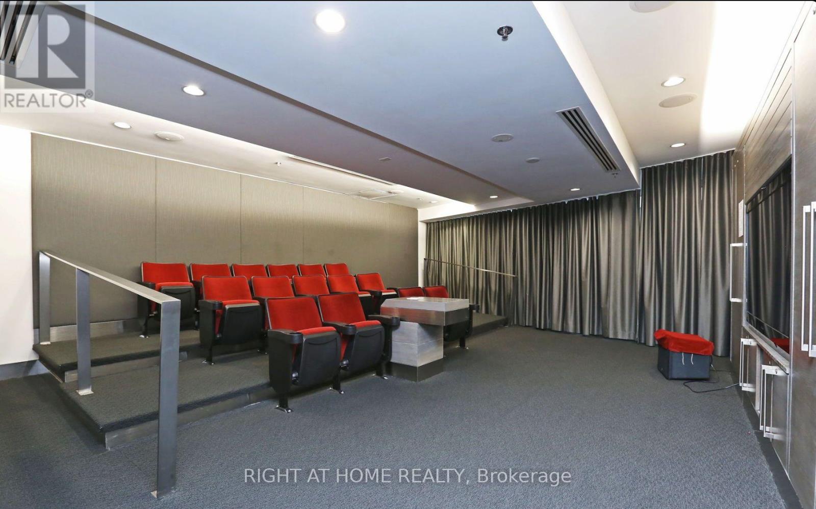 303 - 25 Carlton Street, Toronto, Ontario  M5B 1L4 - Photo 22 - C12904694