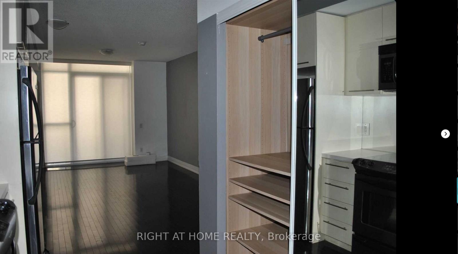 303 - 25 Carlton Street, Toronto, Ontario  M5B 1L4 - Photo 7 - C12904694