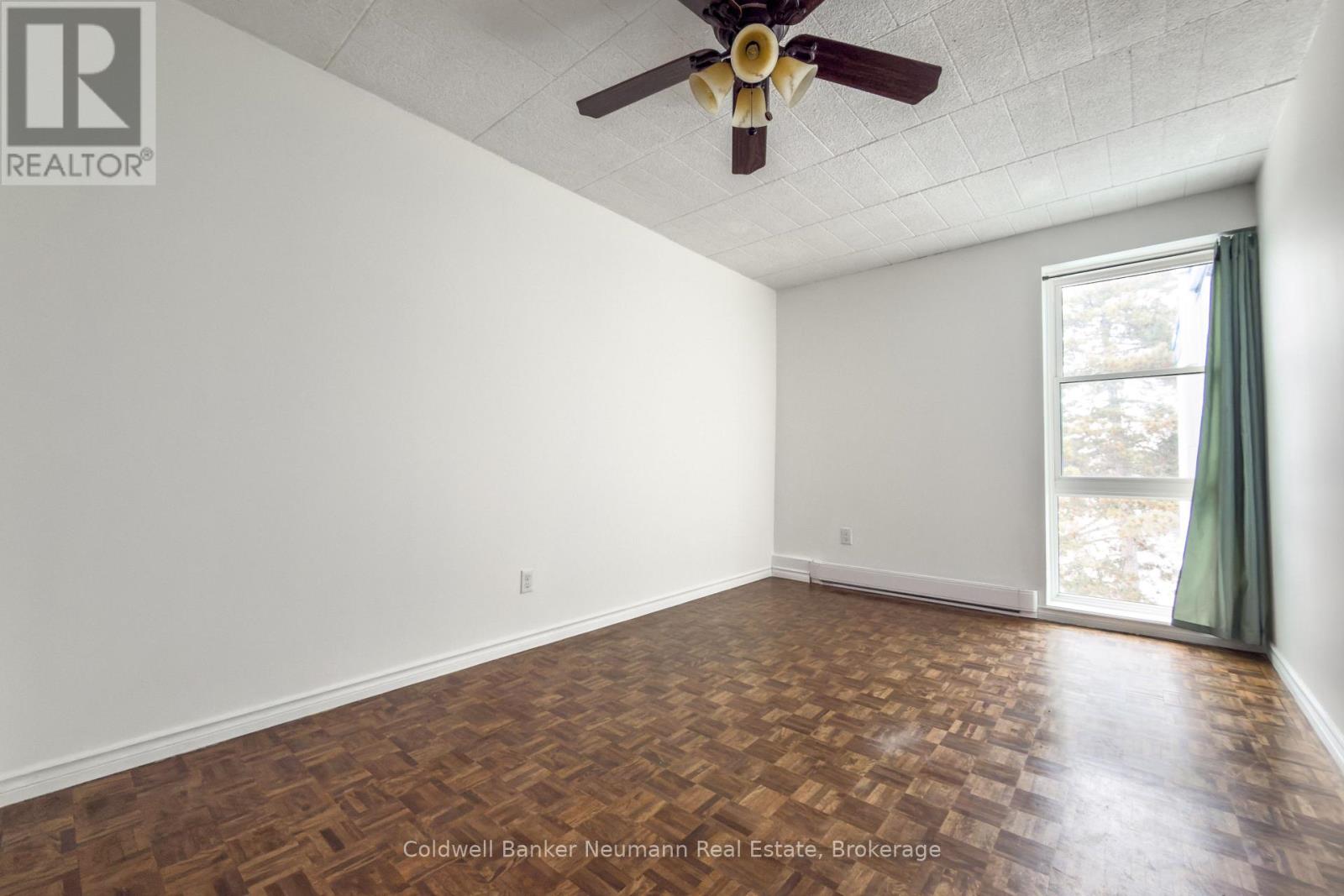 511 - 105 Conroy Crescent, Guelph, Ontario  N1G 2V5 - Photo 5 - X12904576