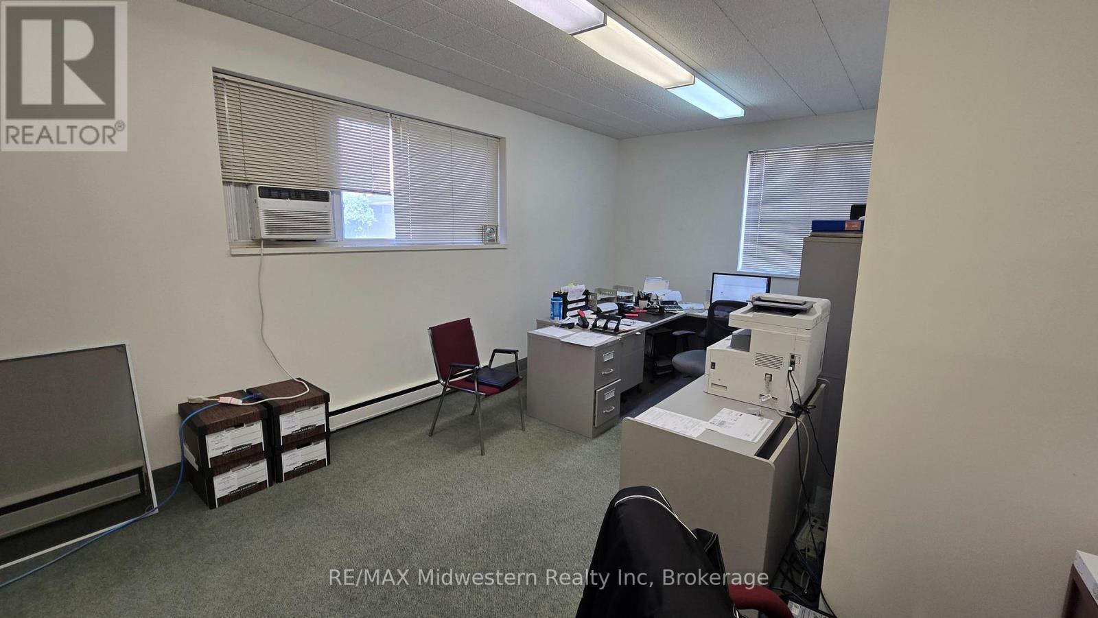 6 - 360 Wallace Avenue N, North Perth, Ontario  N4W 1L4 - Photo 4 - X12904712