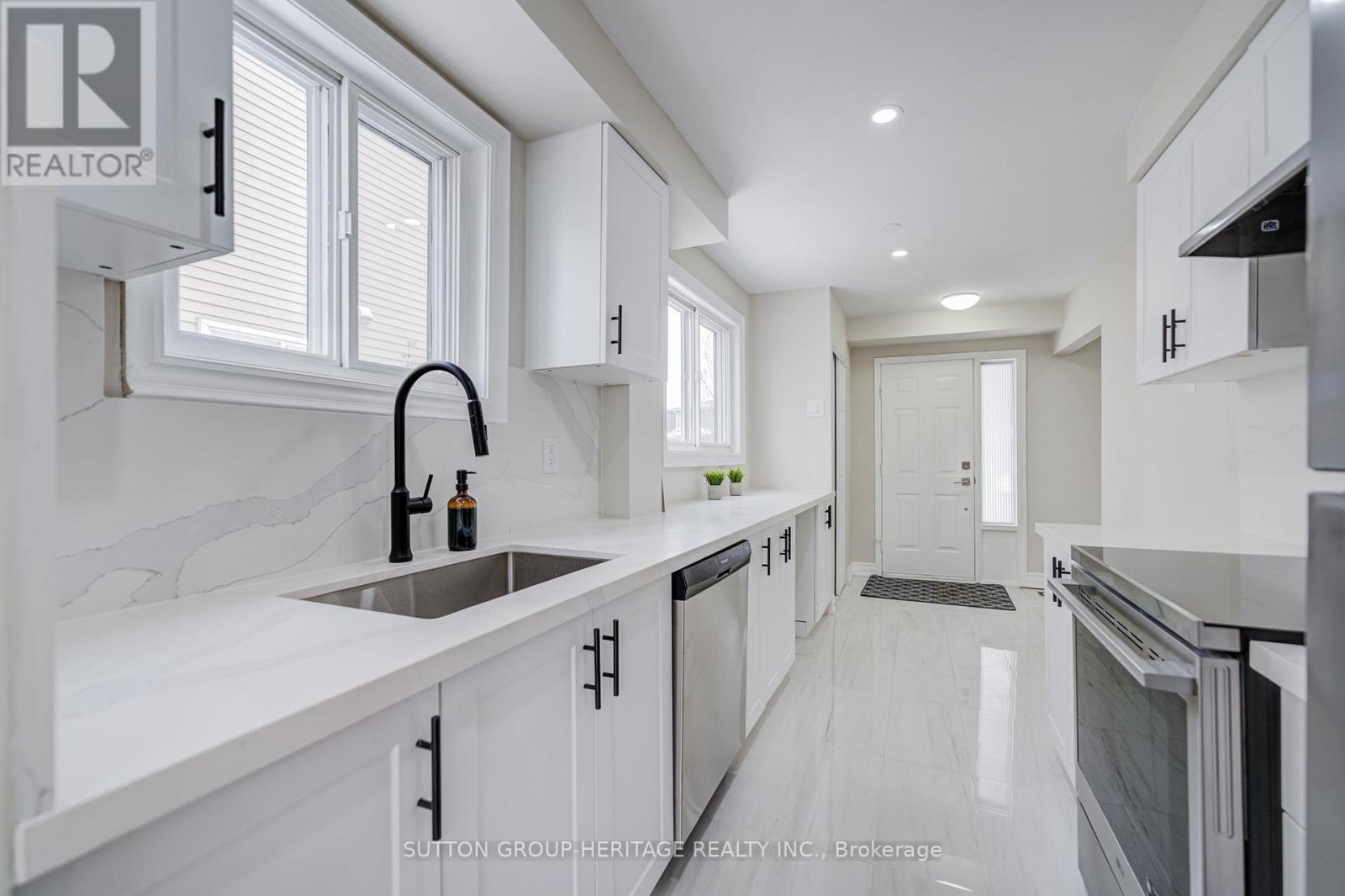 639 Down Crescent, Oshawa, Ontario  L1H 7X9 - Photo 15 - E12904544