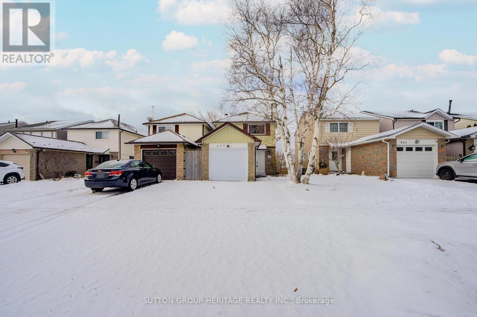 639 Down Crescent, Oshawa, Ontario  L1H 7X9 - Photo 2 - E12904544