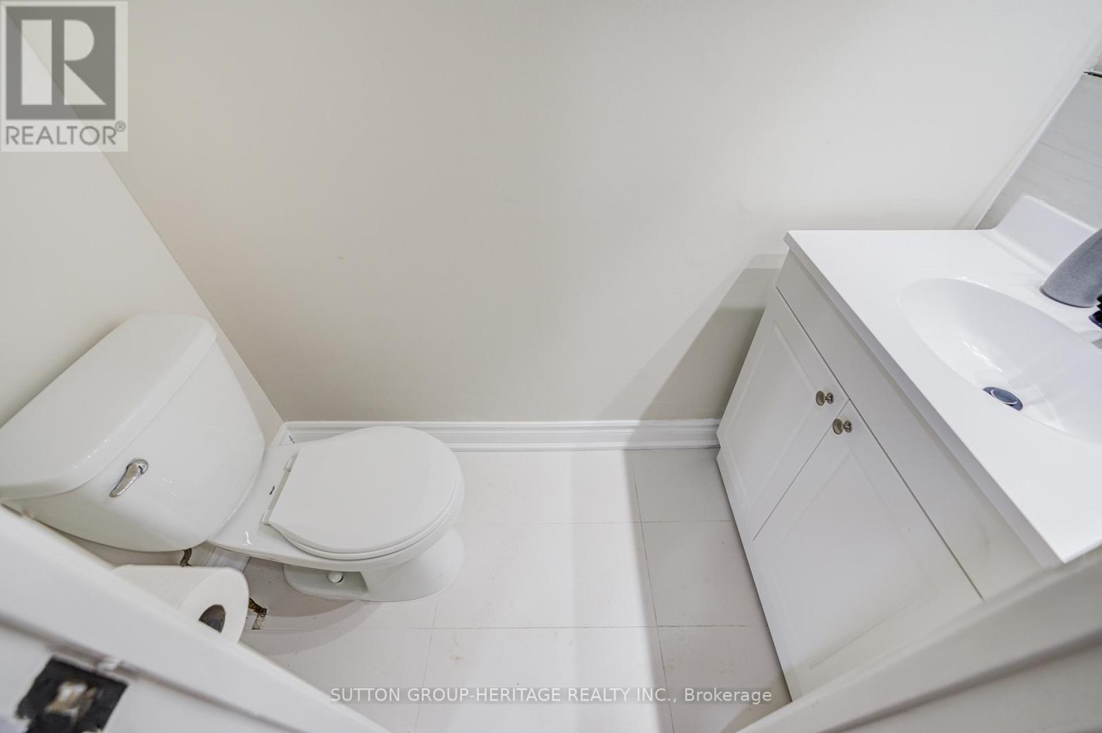 639 Down Crescent, Oshawa, Ontario  L1H 7X9 - Photo 22 - E12904544