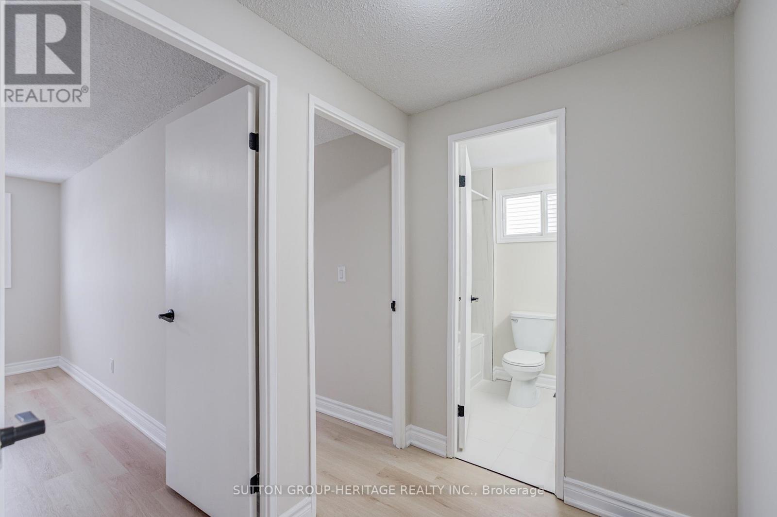 639 Down Crescent, Oshawa, Ontario  L1H 7X9 - Photo 23 - E12904544