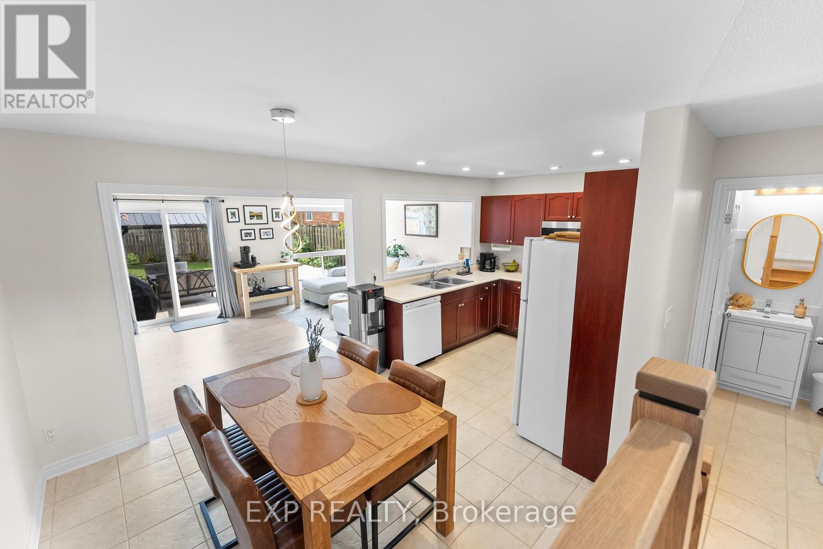 123 Summers Drive, Thorold, Ontario  L2V 5C7 - Photo 10 - X12904612