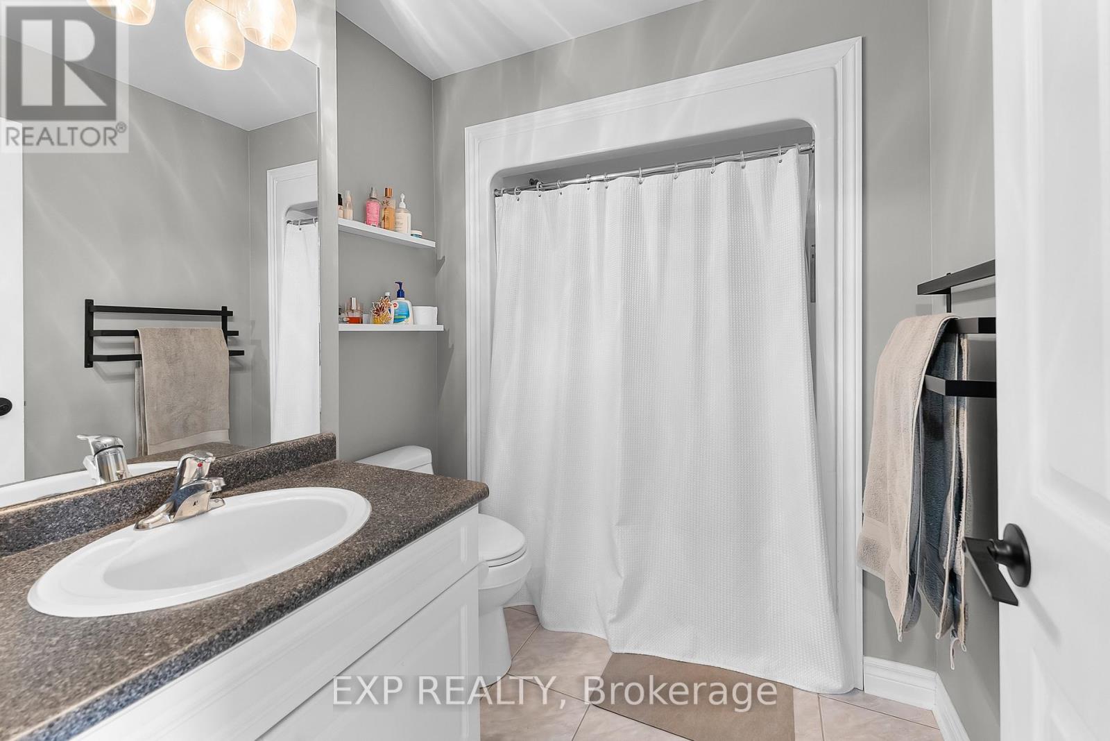 123 Summers Drive, Thorold, Ontario  L2V 5C7 - Photo 16 - X12904612