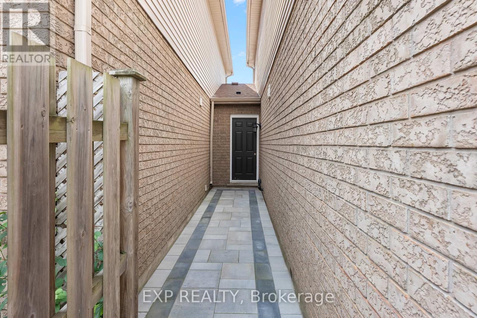 123 Summers Drive, Thorold, Ontario  L2V 5C7 - Photo 25 - X12904612