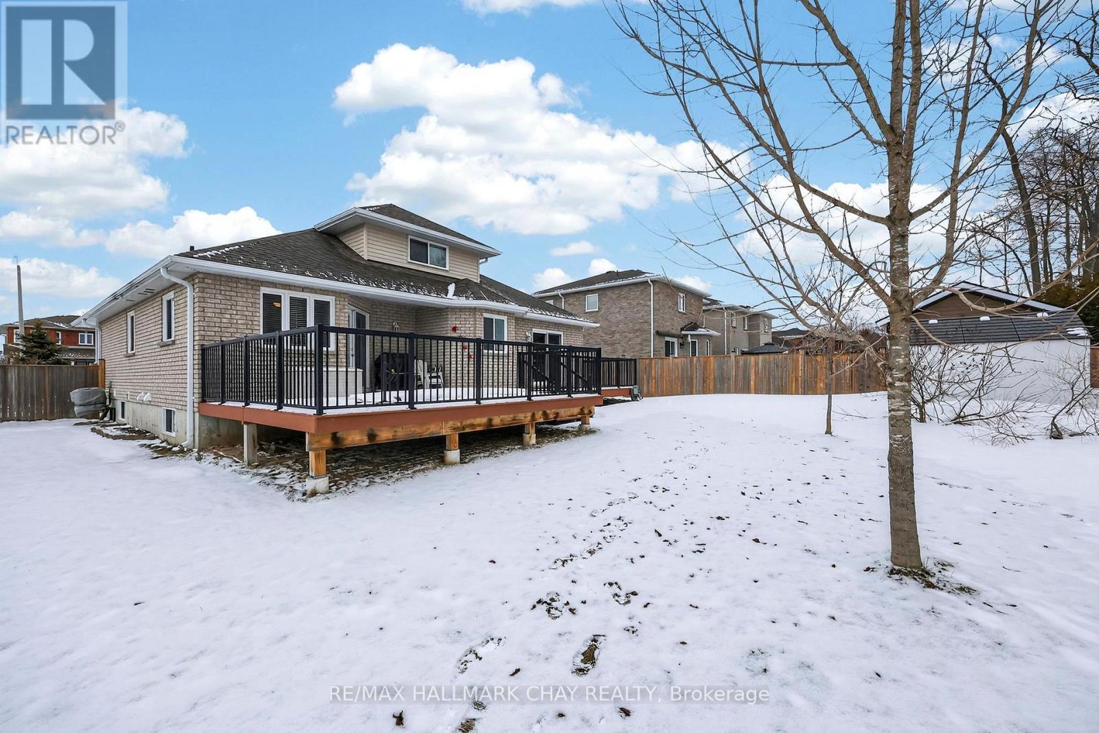 16 Sheppard Drive, Tay, Ontario  L0K 2A0 - Photo 29 - S12904592