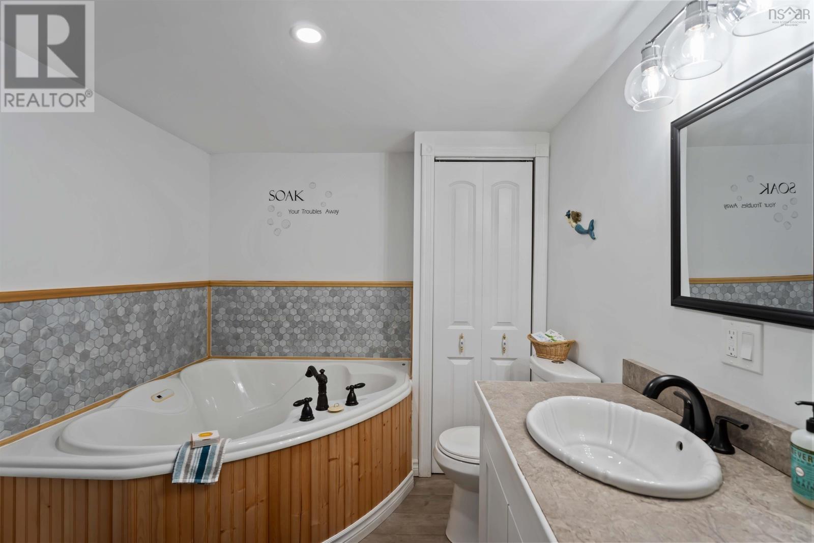 92 Lake Darling Road, Darlings Lake, Nova Scotia  B5A 5L1 - Photo 19 - 202605082