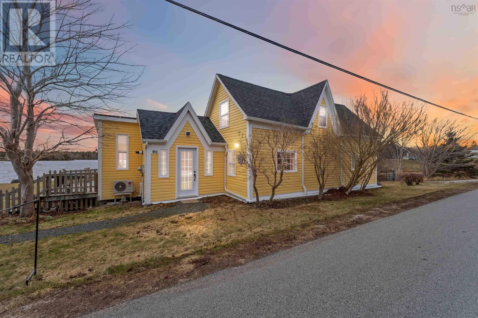 92 Lake Darling Road, Darlings Lake, Nova Scotia  B5A 5L1 - Photo 4 - 202605082