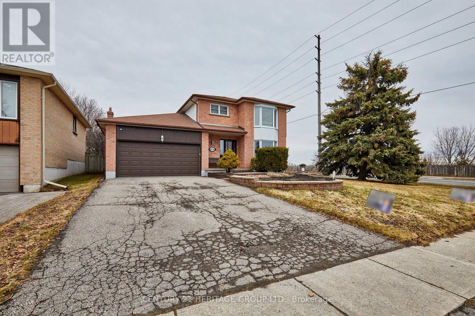 804 MAHINA STREET, Oshawa, Ontario