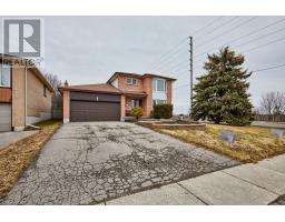 804 MAHINA STREET, Oshawa, Ontario