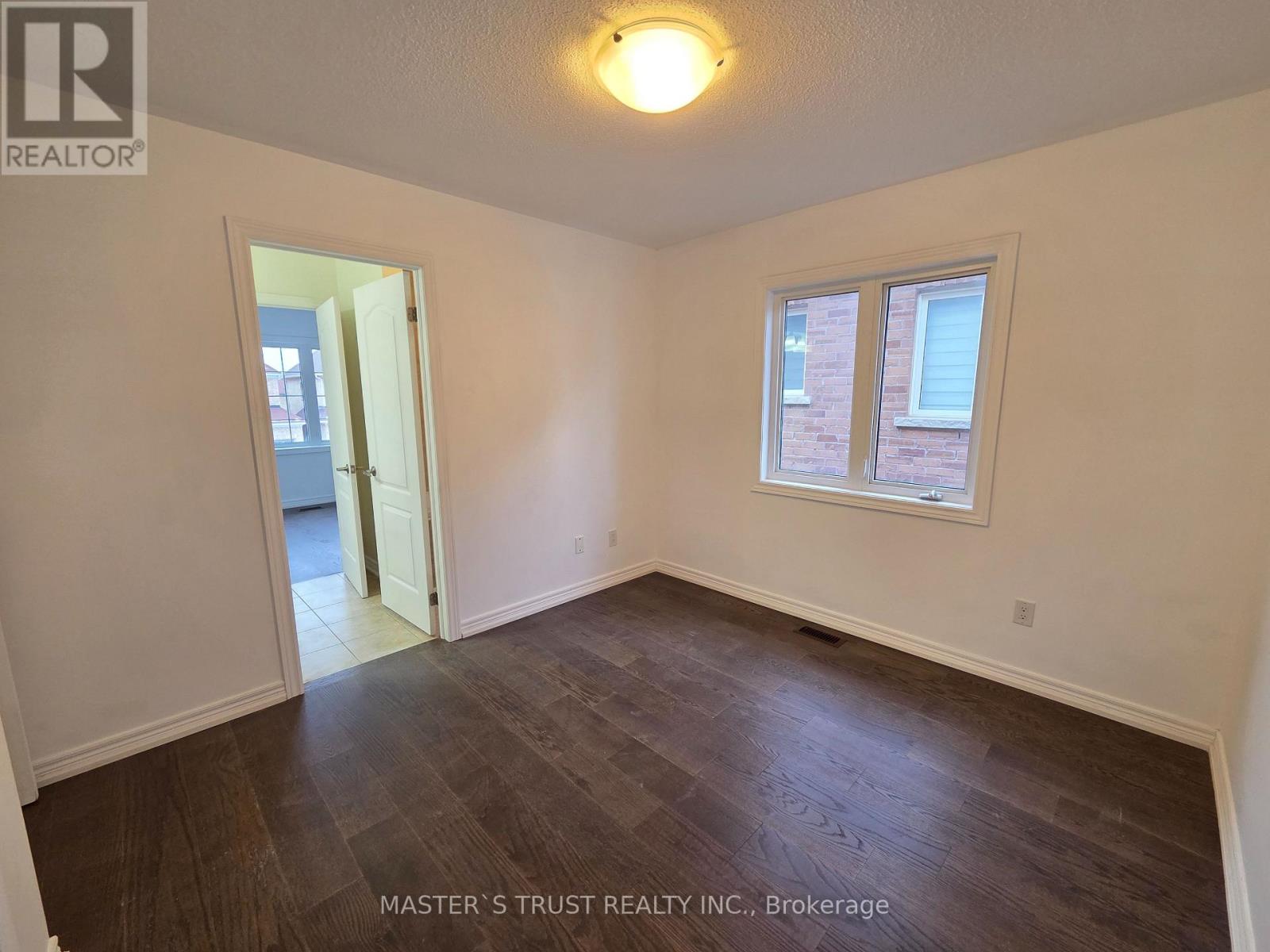 11 Beacon Point Street, Markham, Ontario  L6E 0P3 - Photo 17 - N12786832