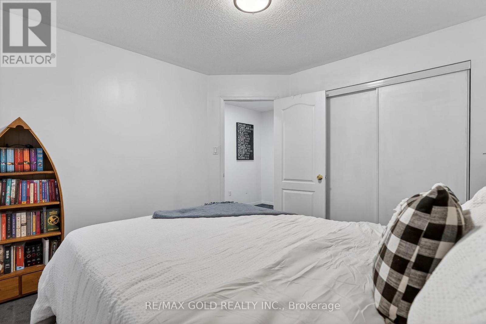 25 Spencer Drive, Brampton, Ontario  L7A 2A2 - Photo 21 - W12898262