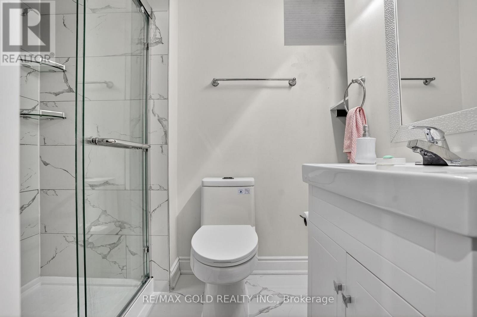 25 Spencer Drive, Brampton, Ontario  L7A 2A2 - Photo 33 - W12898262