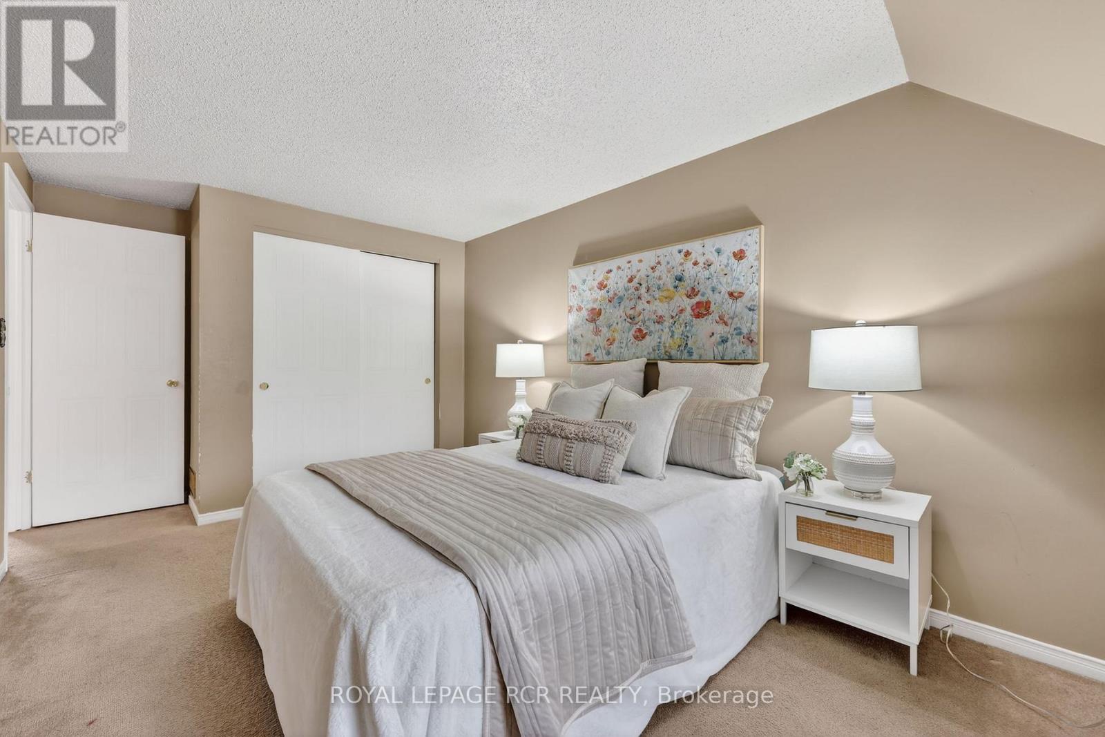 120 Lakeview Court, Orangeville, Ontario  L9W 4P3 - Photo 16 - W12854682