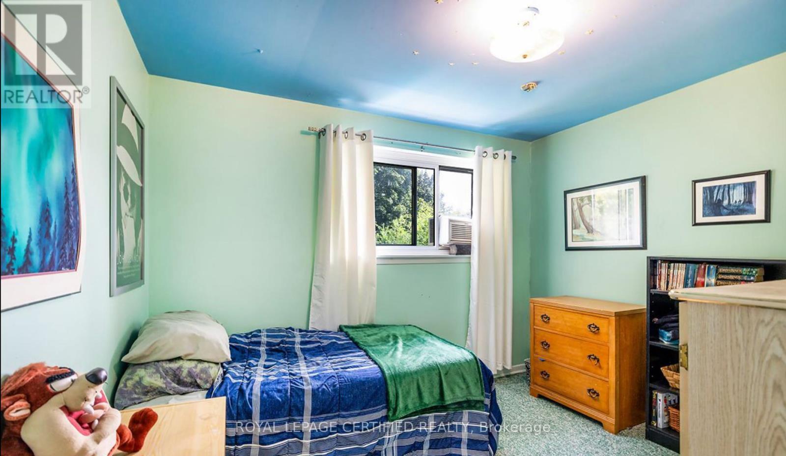 6872 Darcel Avenue, Mississauga, Ontario  L4T 2W5 - Photo 23 - W12903764