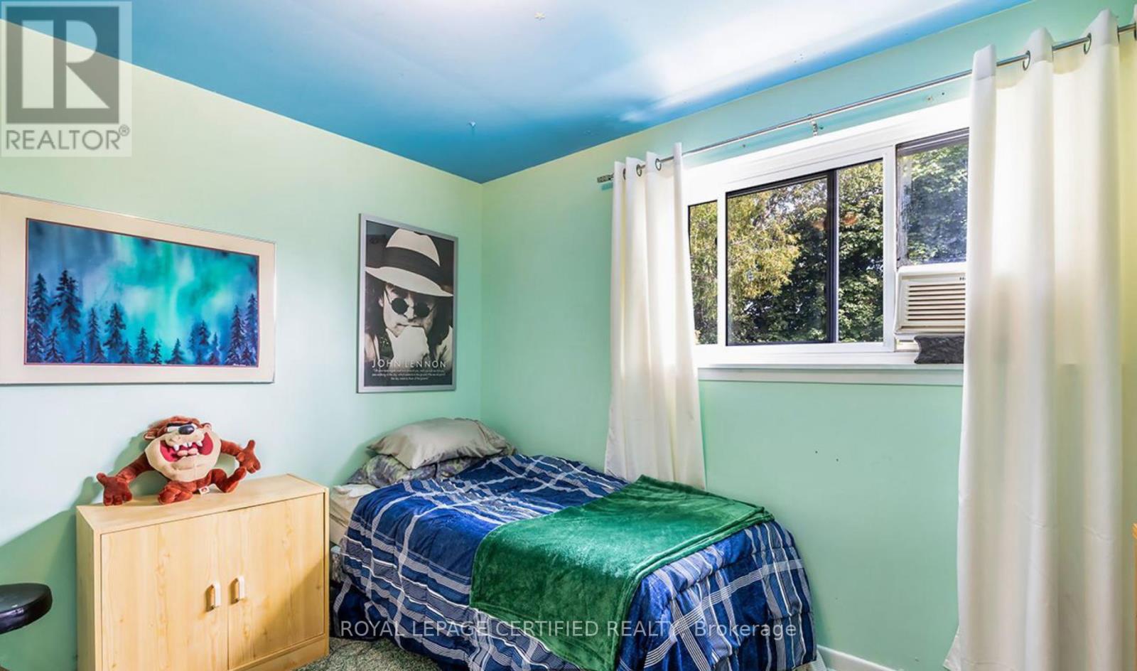 6872 Darcel Avenue, Mississauga, Ontario  L4T 2W5 - Photo 24 - W12903764