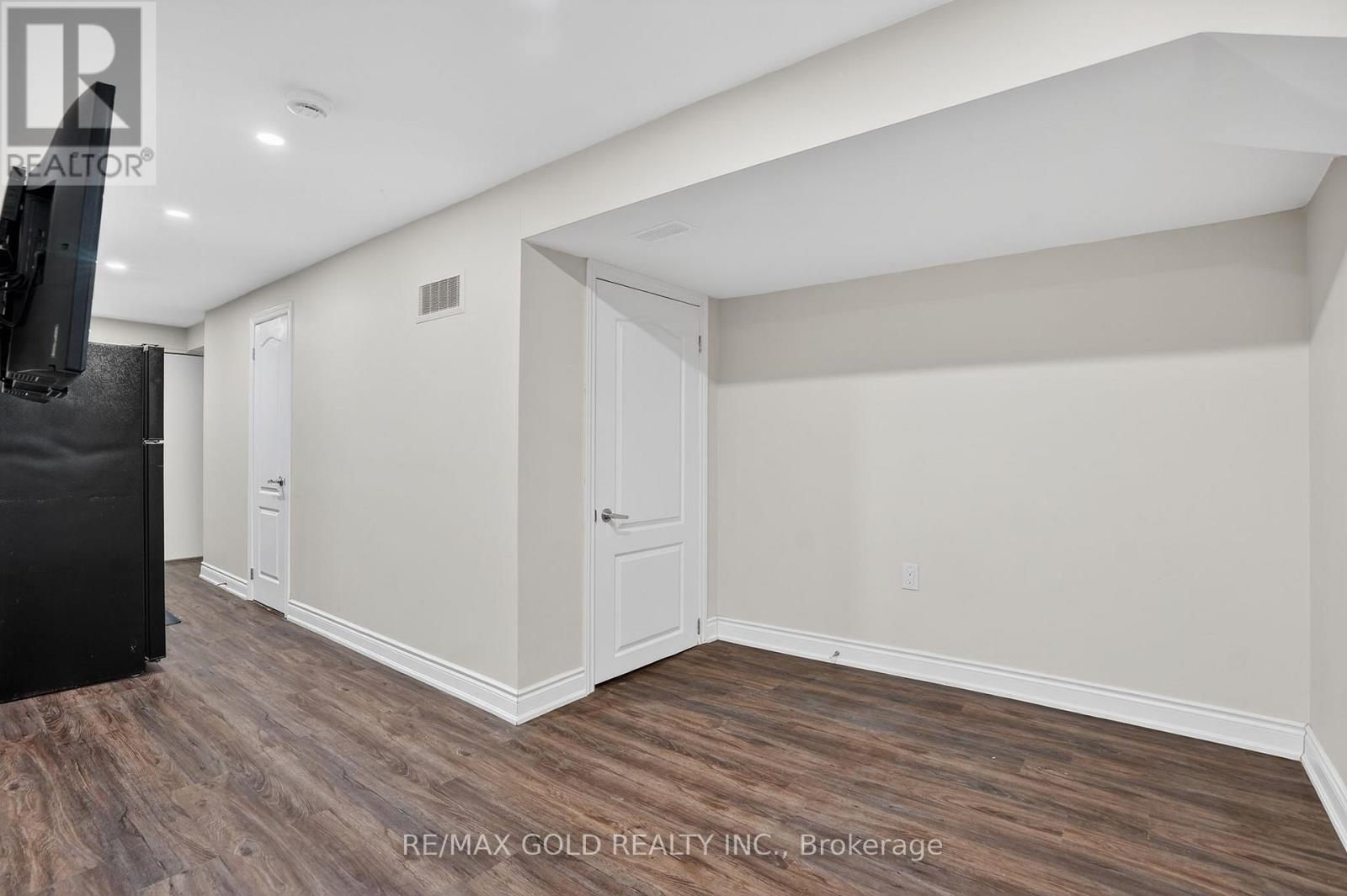 25 Spencer Drive, Brampton, Ontario  L7A 2A2 - Photo 27 - W12898262