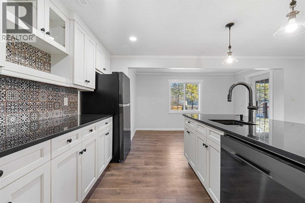 125 Seagreen Passage, Chestermere, Alberta  T1X 0G5 - Photo 45 - A2292977