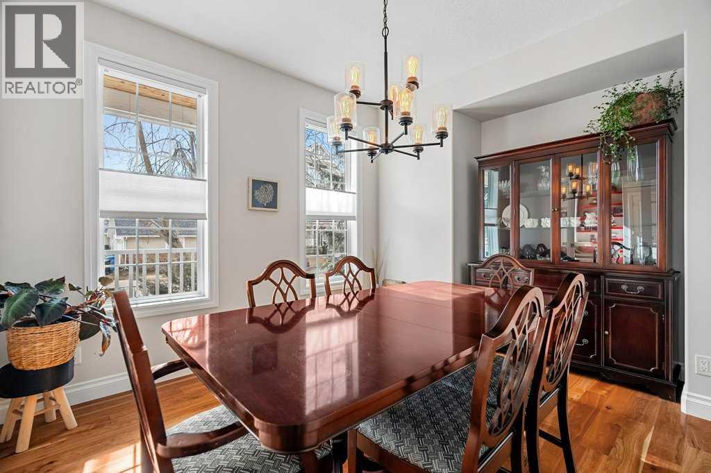 274 Somme Avenue Sw, Calgary, Alberta  T2T 5J9 - Photo 5 - A2294306