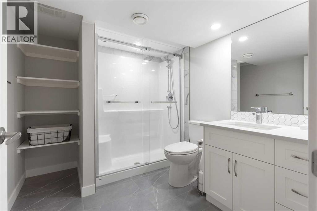 504 Varsity Estates Bay Nw, Calgary, Alberta  T3B 2W8 - Photo 38 - A2295009