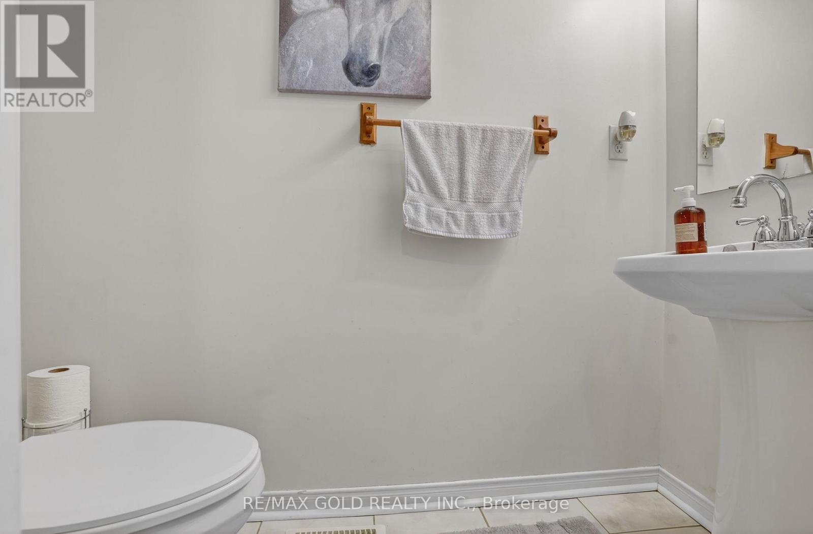 25 Spencer Drive, Brampton, Ontario  L7A 2A2 - Photo 9 - W12898262