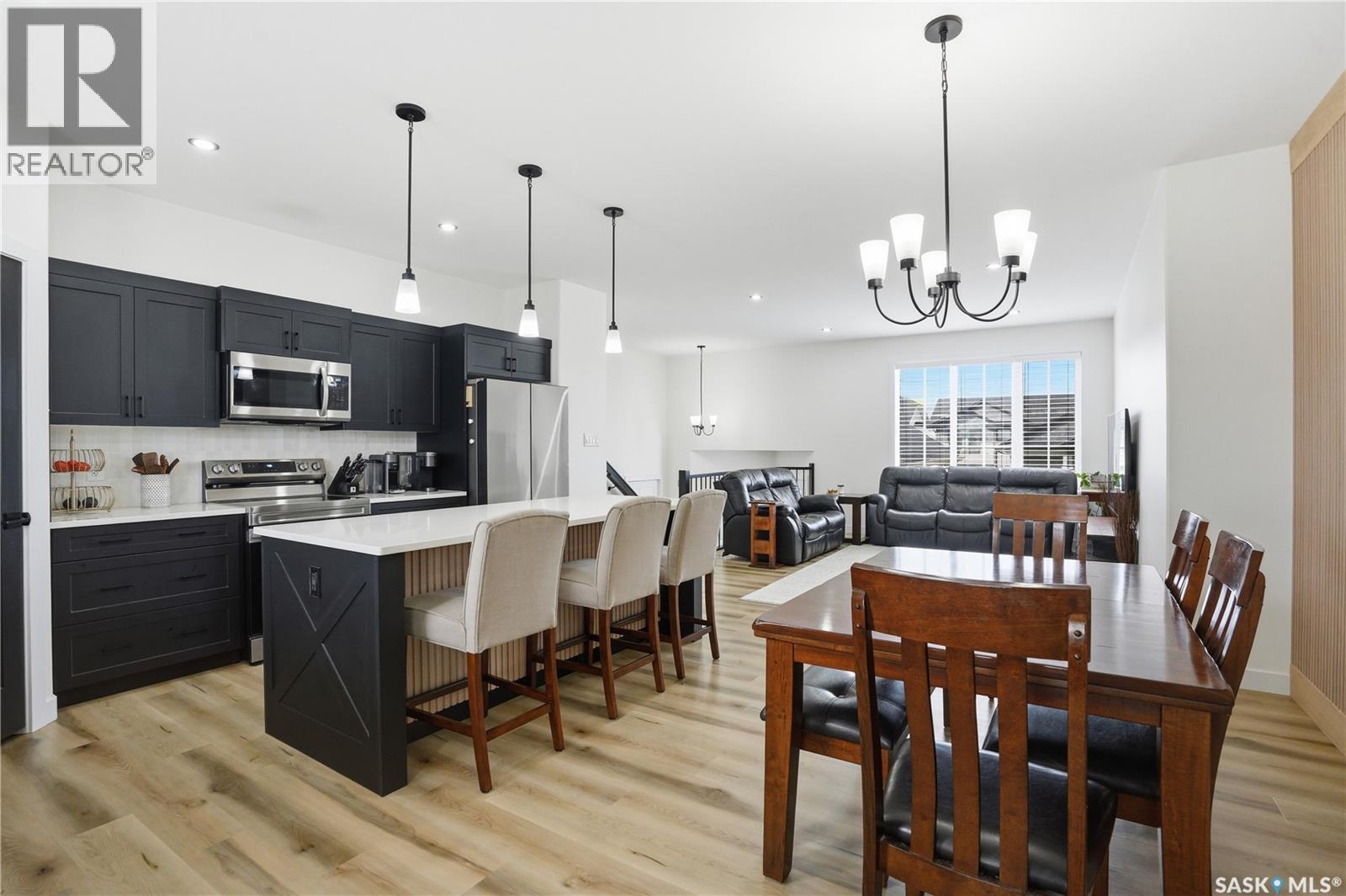 827 Woods Crescent, Warman, Saskatchewan  S0K 4S4 - Photo 18 - SK030952