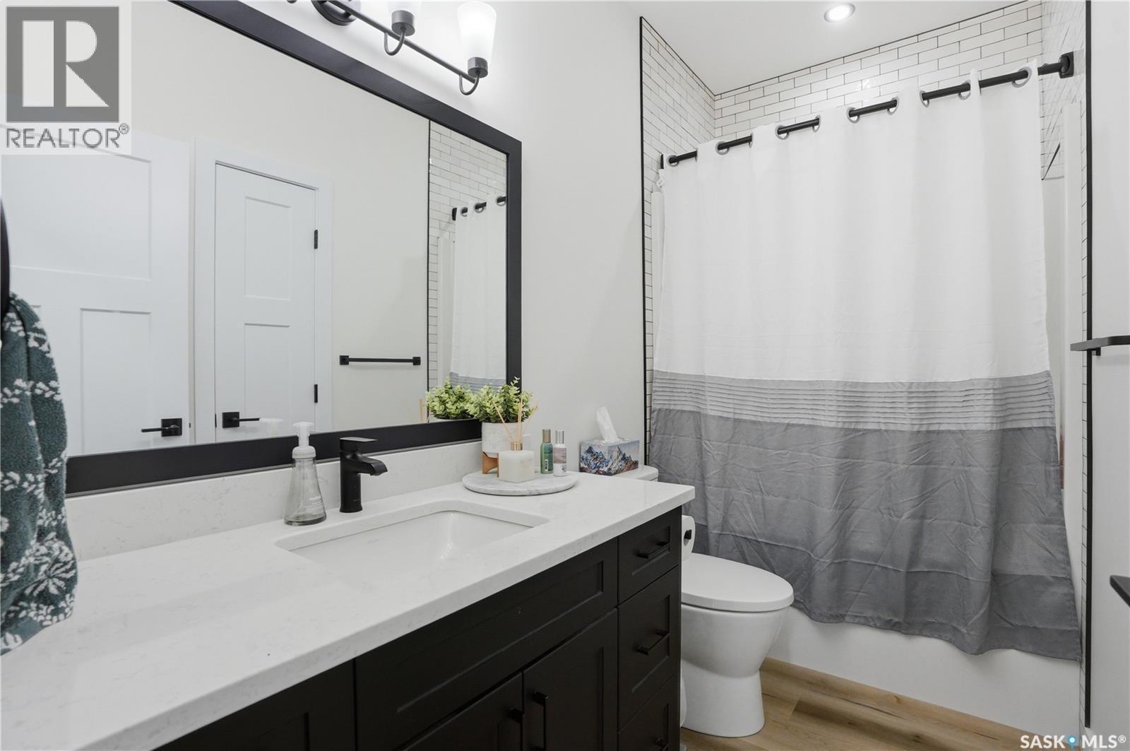 827 Woods Crescent, Warman, Saskatchewan  S0K 4S4 - Photo 27 - SK030952