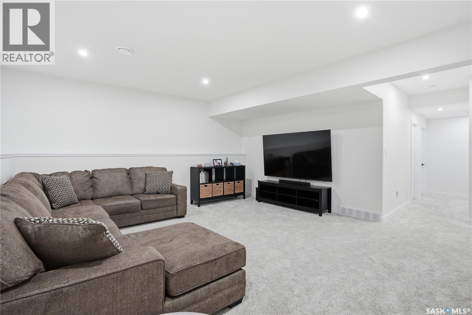 827 Woods Crescent, Warman, Saskatchewan  S0K 4S4 - Photo 30 - SK030952