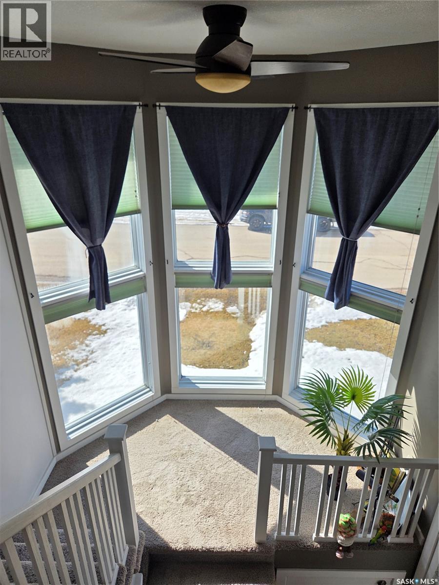 218 2nd Street E, Carlyle, Saskatchewan  S0C 0R0 - Photo 27 - SK030888