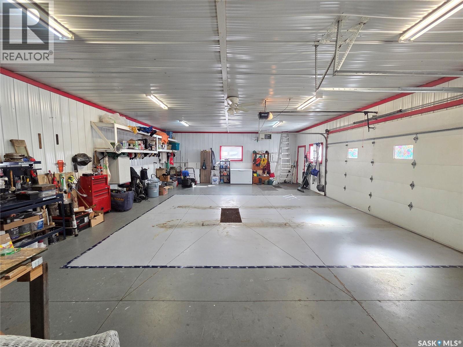 218 2nd Street E, Carlyle, Saskatchewan  S0C 0R0 - Photo 9 - SK030888