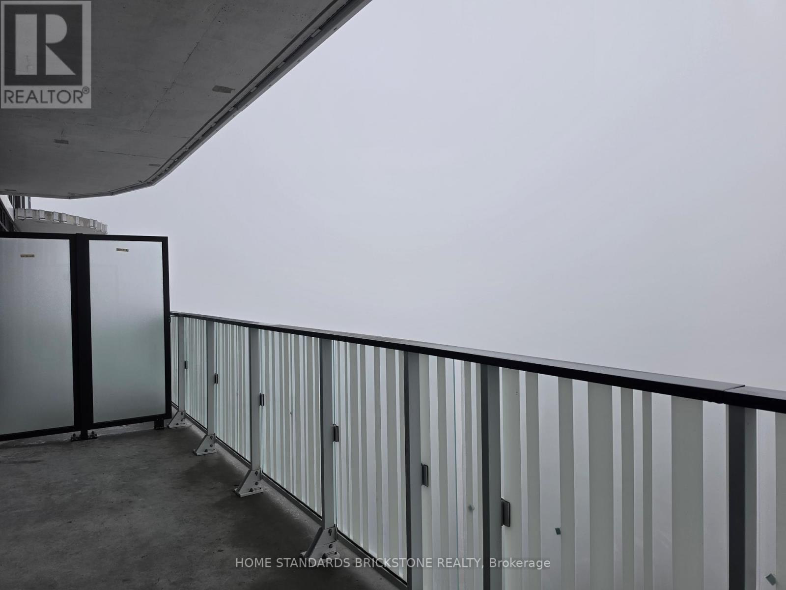 2313 - 1 Fairview Drive E, Mississauga, Ontario  L5A 0B4 - Photo 13 - W12904646