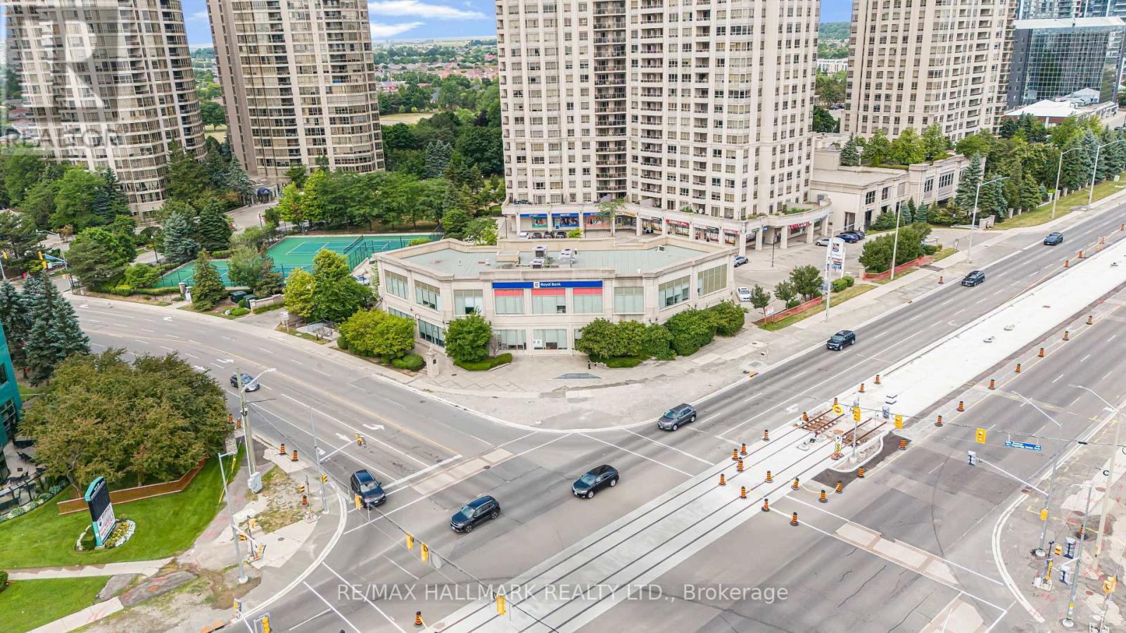 201a - 4550 Hurontario Street, Mississauga, Ontario  L5R 4B1 - Photo 2 - W12904652