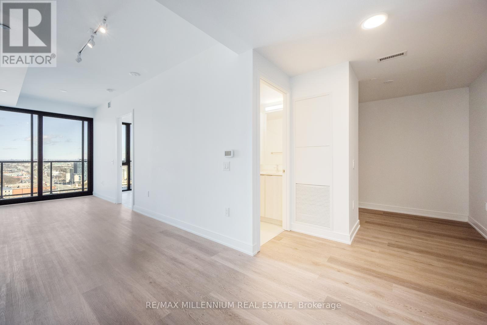 1811 - 3009 Novar Road, Mississauga, Ontario  L5B 0P9 - Photo 15 - W12904668