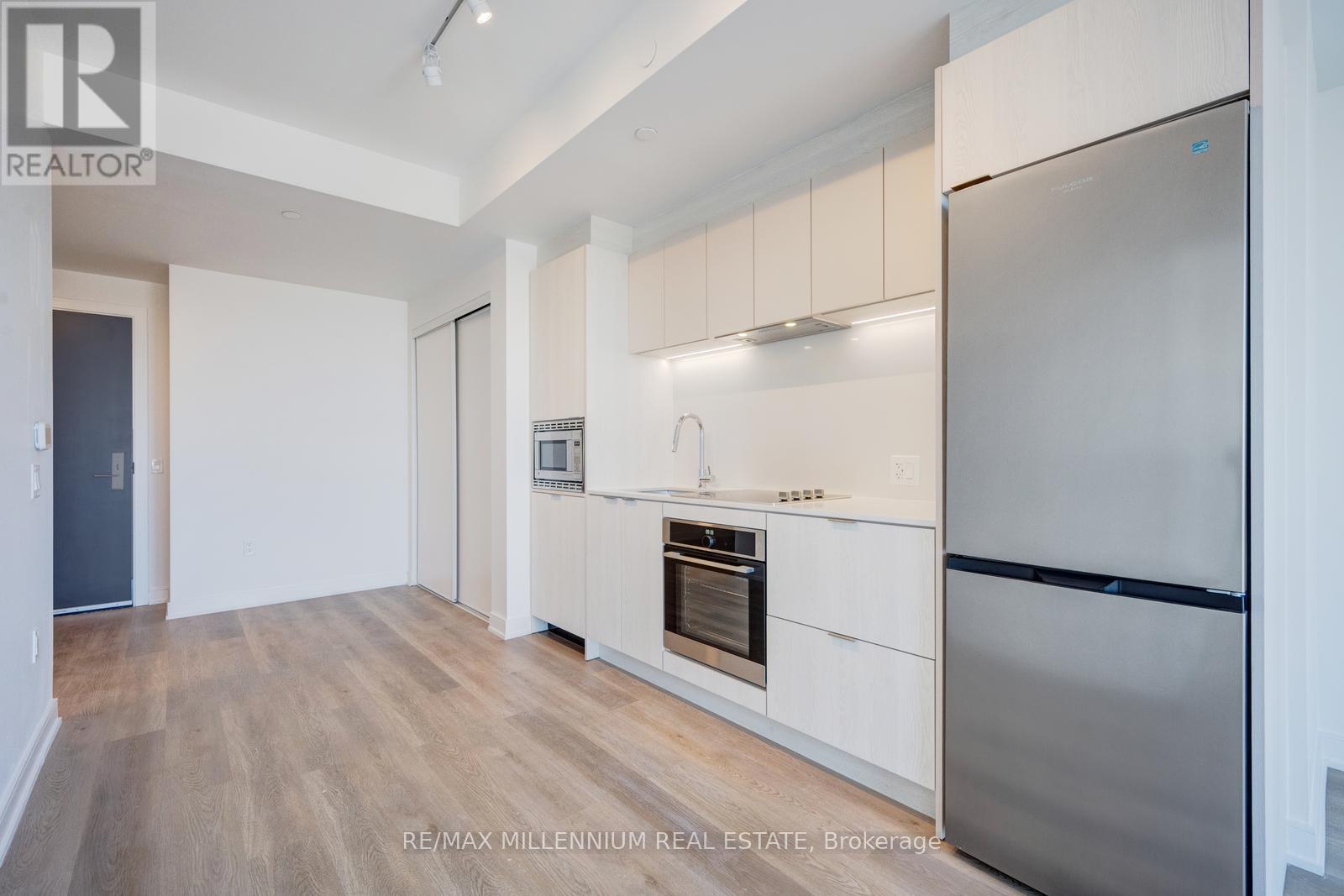 1811 - 3009 Novar Road, Mississauga, Ontario  L5B 0P9 - Photo 23 - W12904668