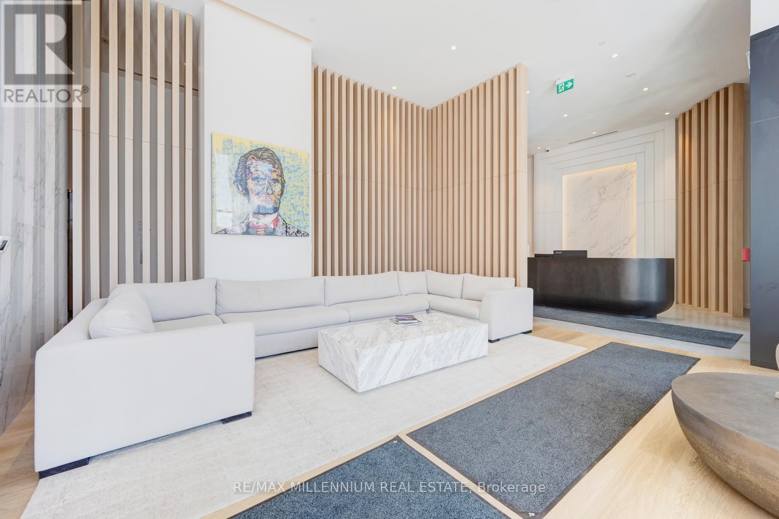 1811 - 3009 Novar Road, Mississauga, Ontario  L5B 0P9 - Photo 4 - W12904668