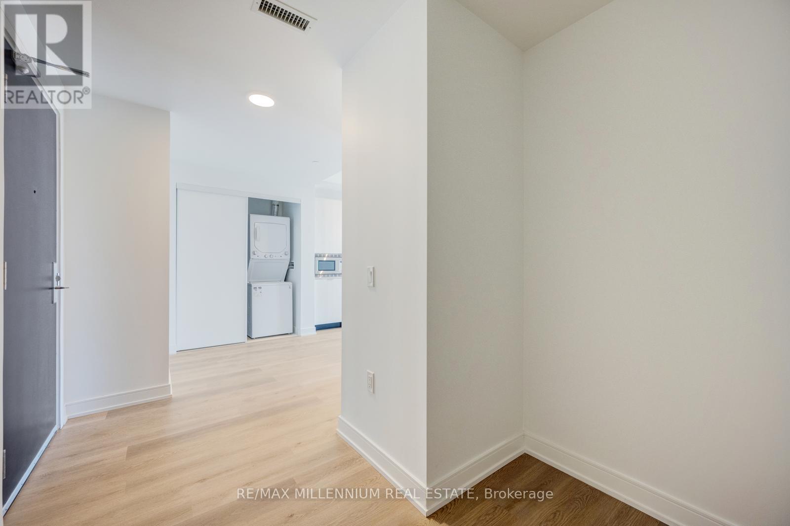 1811 - 3009 Novar Road, Mississauga, Ontario  L5B 0P9 - Photo 9 - W12904668