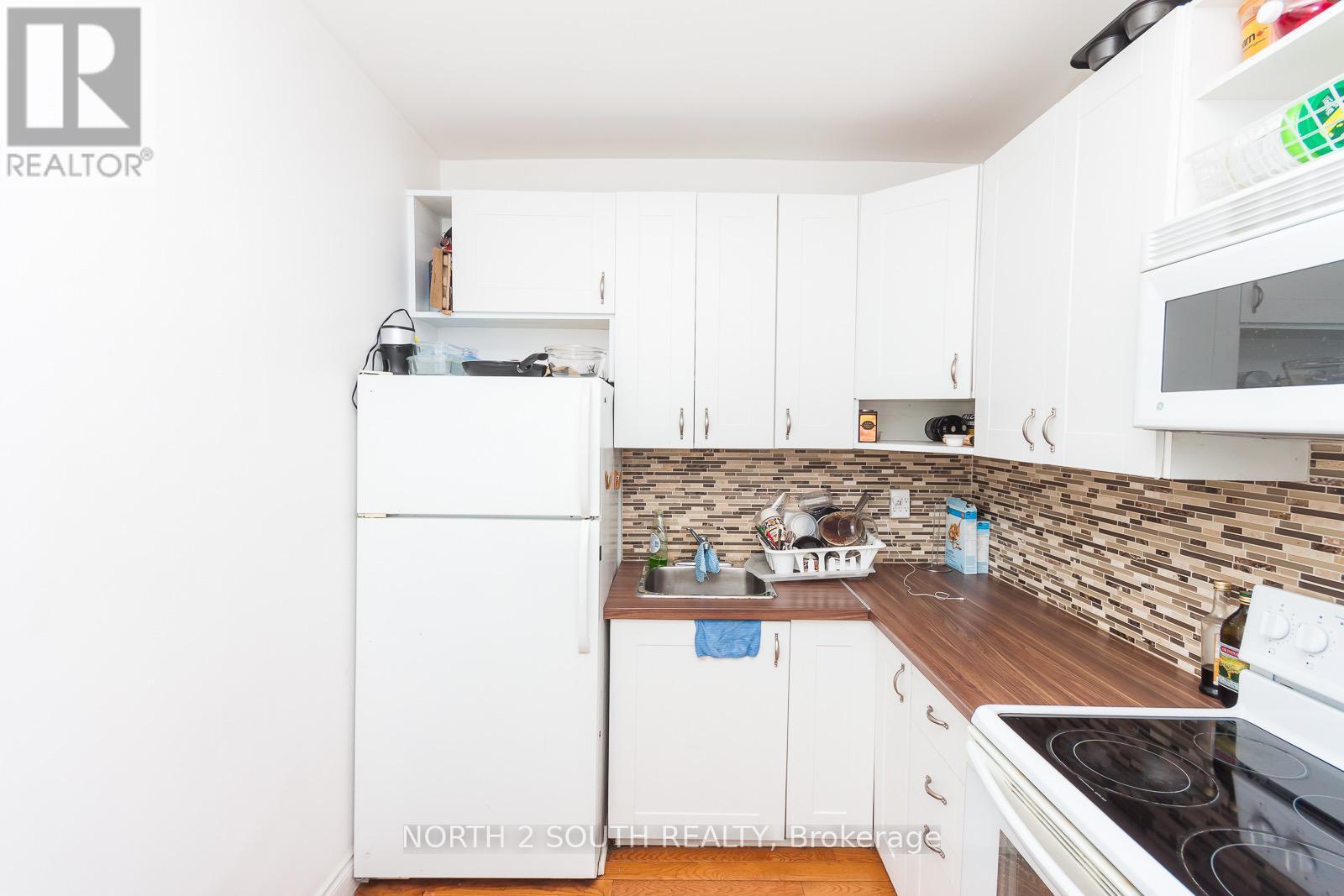 Upper - 1257 King Street W, Toronto, Ontario  M6K 1G6 - Photo 3 - W12904682