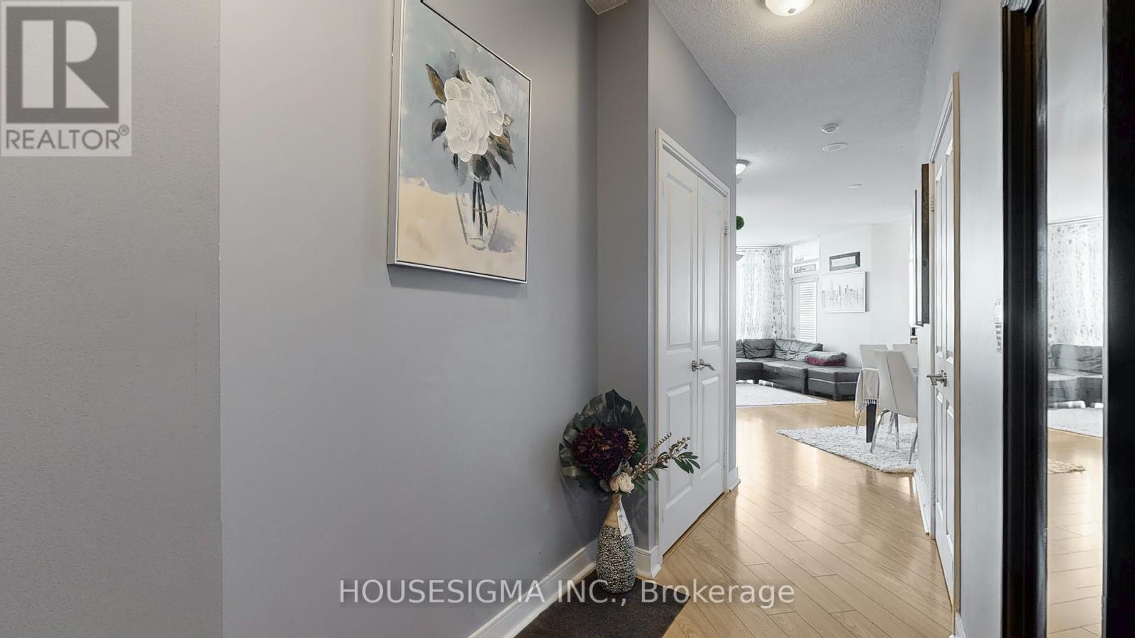 1303 - 80 Absolute Avenue, Mississauga, Ontario  L4Z 0A2 - Photo 6 - W12904692