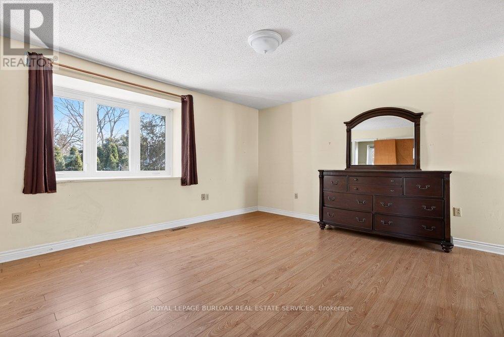 727 Brant Street, Burlington, Ontario  L7R 2H6 - Photo 27 - W12904708