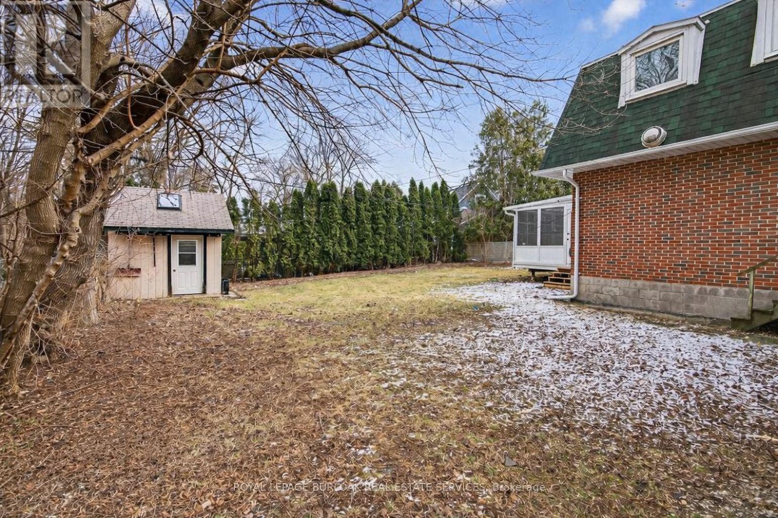 727 Brant Street, Burlington, Ontario  L7R 2H6 - Photo 31 - W12904708