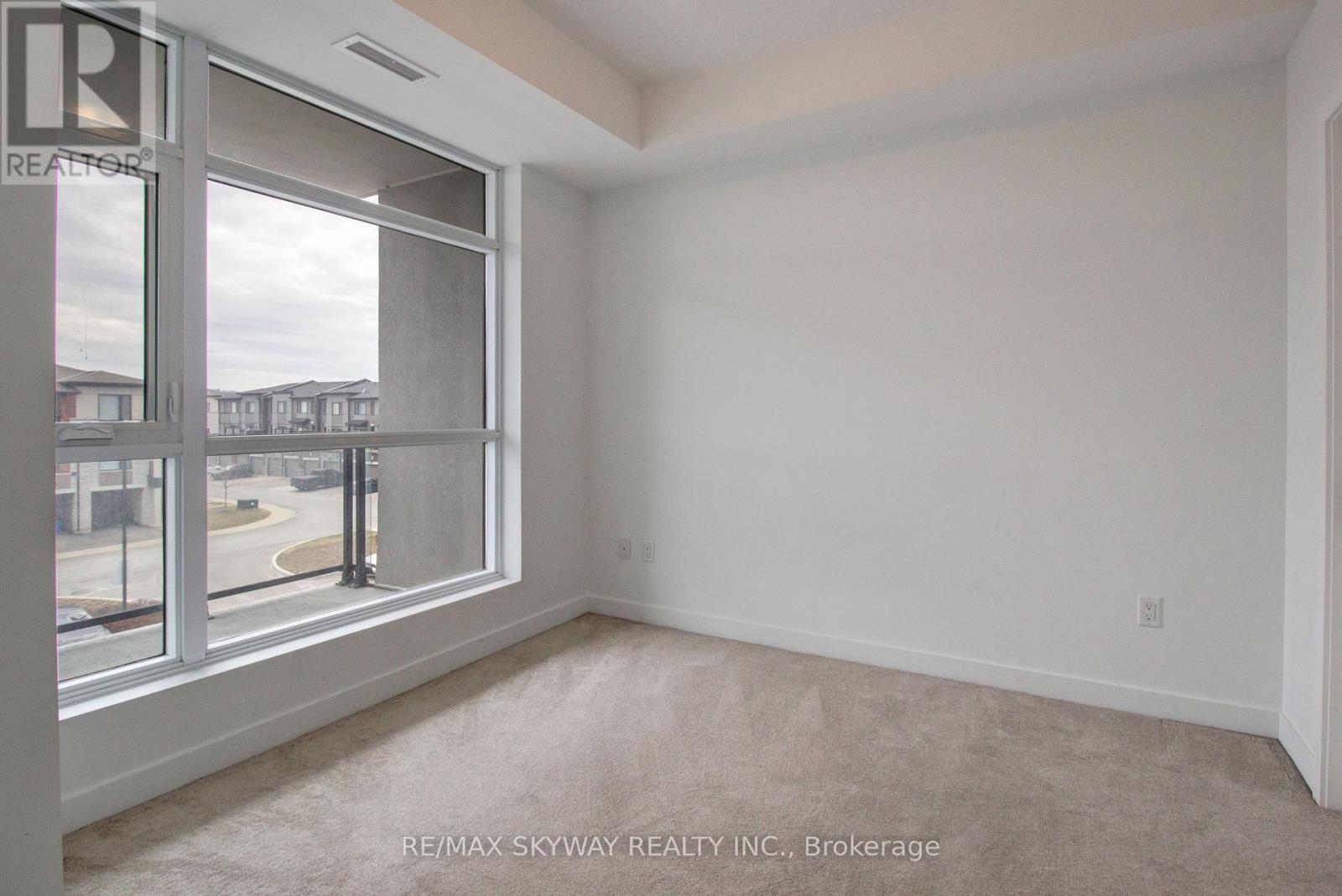 306 - 600 North Service Road, Hamilton, Ontario  L8E 0L2 - Photo 29 - X12904616