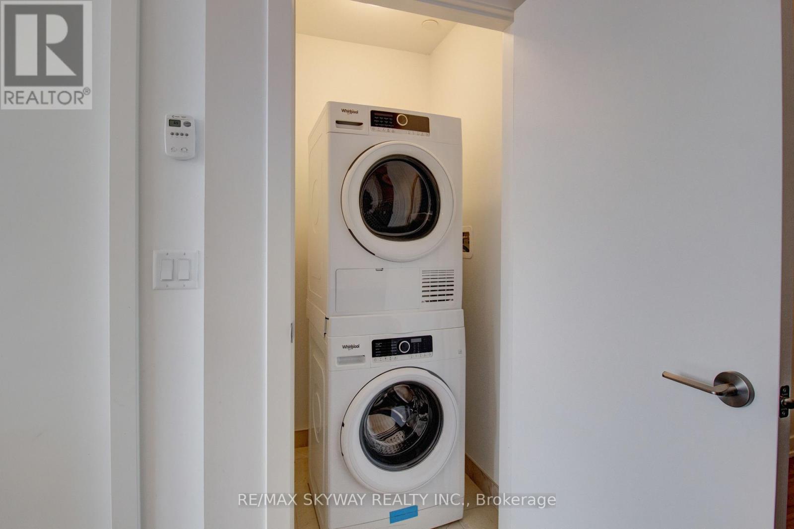 306 - 600 North Service Road, Hamilton, Ontario  L8E 0L2 - Photo 32 - X12904616