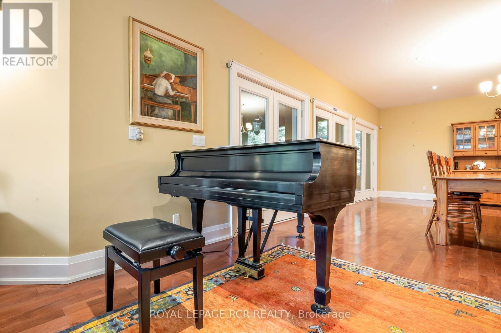 9245 Wellington 124 Road, Erin, Ontario  N1H 6H7 - Photo 10 - X12904628