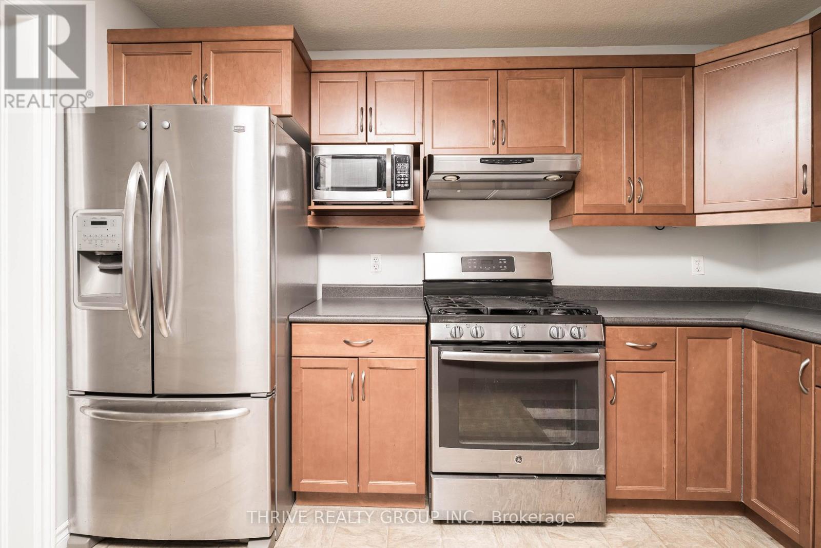 53 Brookside Drive, St. Thomas, Ontario  N5P 4P3 - Photo 11 - X12821816